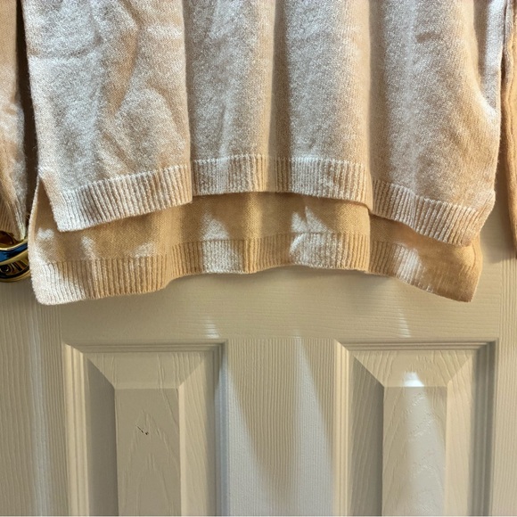 LUXE 525 Cashmere Crewneck Sweater - Picture 5 of 8